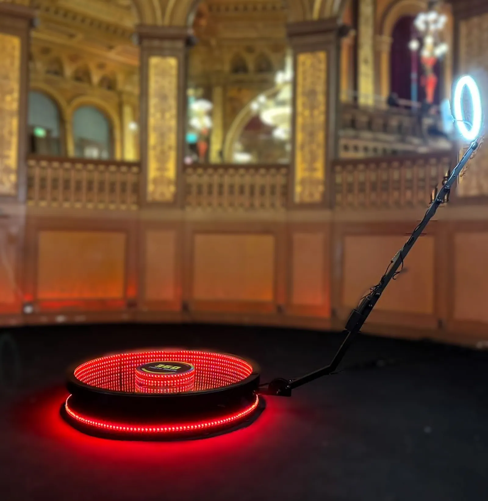 360° Video Booth – hyra videobås till bröllop och företagsevent Stockholm